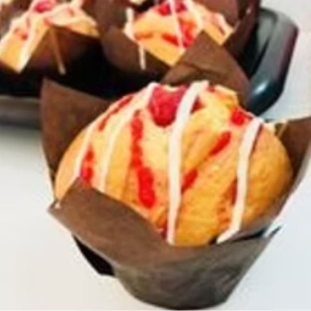 Raspberry White Chocolate Muffin